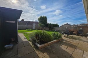 Garden - click for photo gallery
